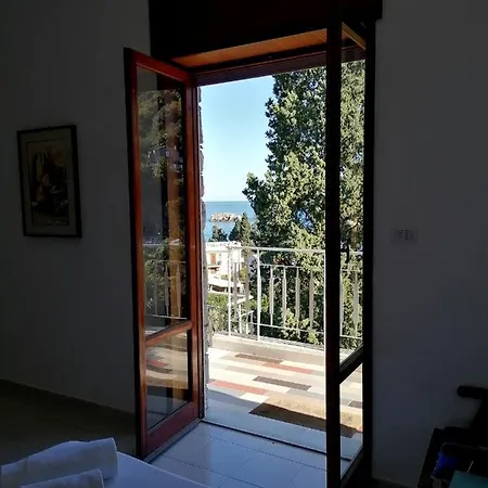 Reggio Seaview